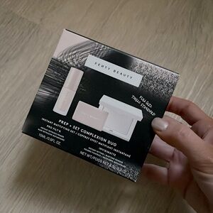Fenty Beauty by Rihanna Prep + Set Complexion Duo Instant Mattifying Set